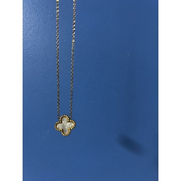 Womens Pendant Necklace Gold plated & White , Irish shamrock, festival, boho, - Picture 3 of 4